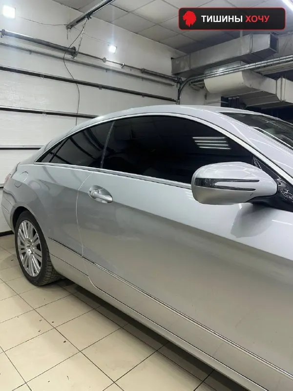 Mercedes-Benz E250 в студии